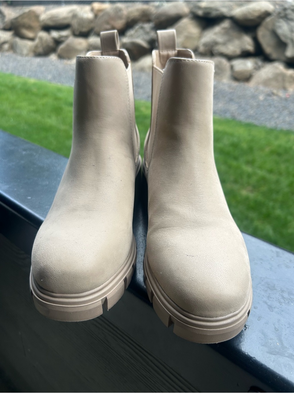 Women’s MIA Chelsea Boot in Beige - Picture 3 of 5
